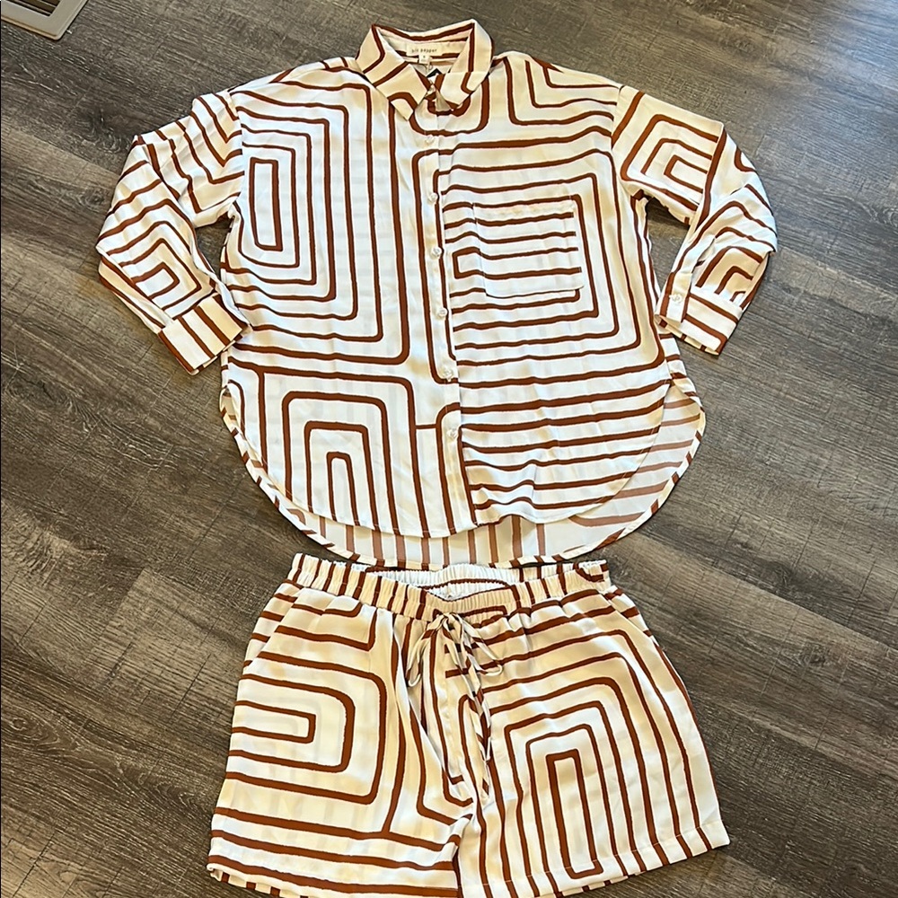 Geometric Patterned Shorts